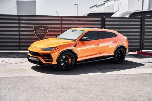 2022 Lamborghini Urus