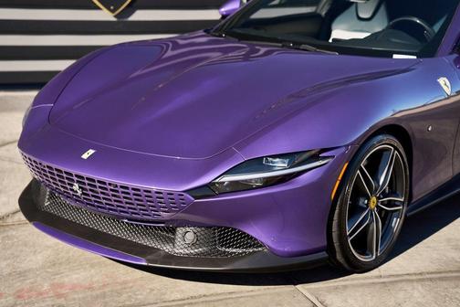 2024 Ferrari Roma Base