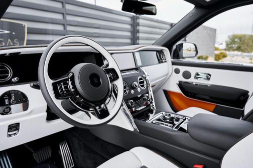 2026 Rolls-Royce Cullinan 