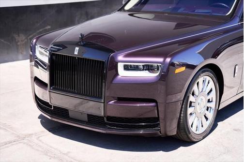 2019 Rolls-Royce Phantom Base