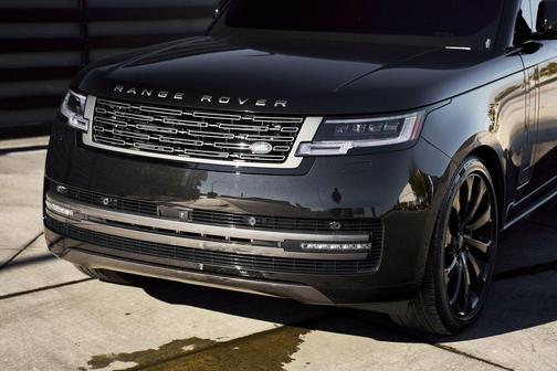 2025 Land Rover Range Rover P530 Autobiography