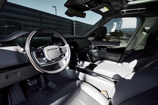 2025 Land Rover Range Rover P530 Autobiography