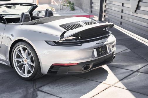 2024 Porsche 911 Carrera GTS