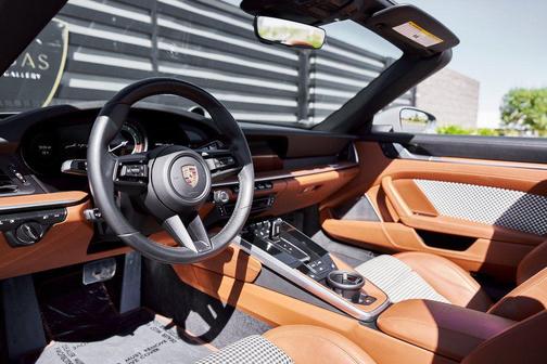 2024 Porsche 911 Turbo S