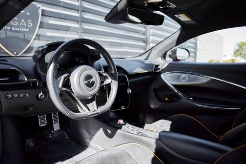 2023 McLaren Artura Vision