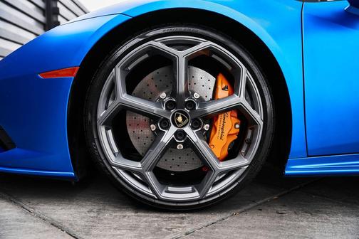 2023 Lamborghini Huracan EVO Spyder RWD