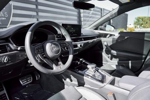 2022 Audi S5 Premium Plus TFSI quattro Tiptronic