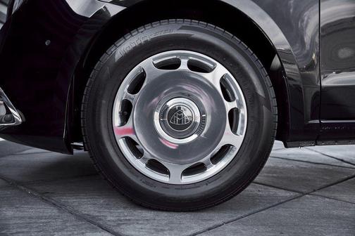 Obsidian Black Metallic 2021 Mercedes-Benz Metris Base