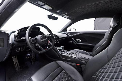 2017 Audi R8 5.2 V10 plus