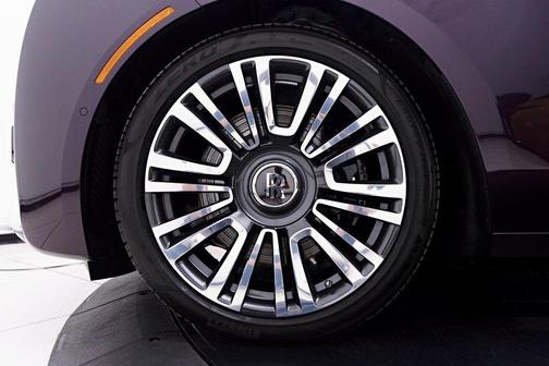 2024 Rolls-Royce Ghost Base