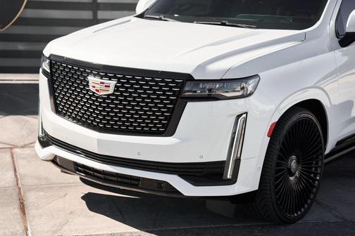 2022 Cadillac Escalade Premium Luxury
