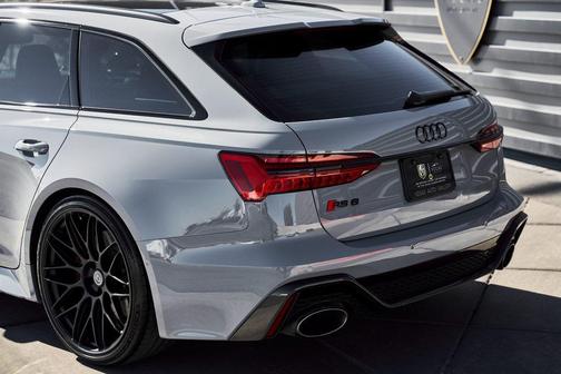 2022 Audi RS 6 Avant 4.0T