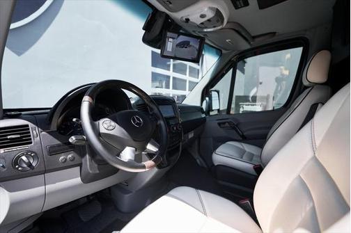 2016 Mercedes-Benz Sprinter 2500 High Roof
