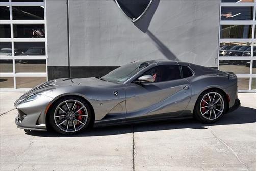 Grigio Ferro Metallic 2021 Ferrari 812 GTS Base