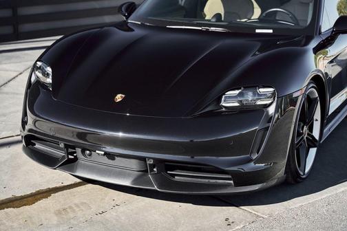 2020 Porsche Taycan Turbo S
