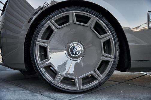 2025 Rolls-Royce Ghost 