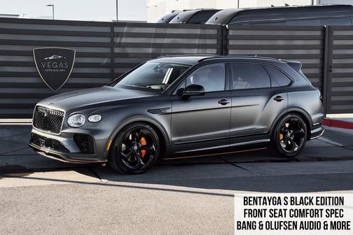2025 Bentley Bentayga S Black Edition