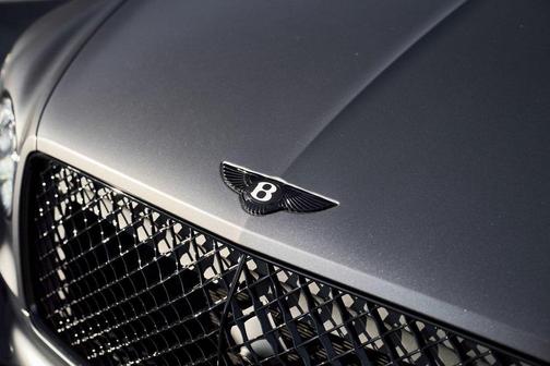 2025 Bentley Bentayga S Black Edition