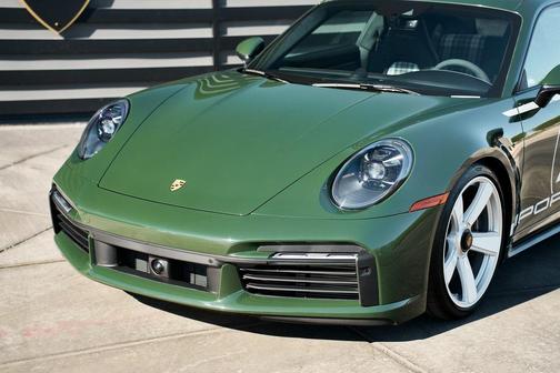 2025 Porsche 911 Turbo S