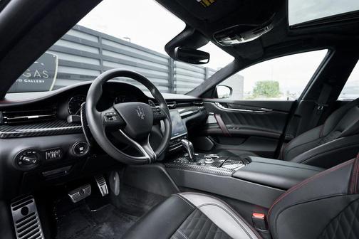 2021 Maserati Quattroporte Trofeo