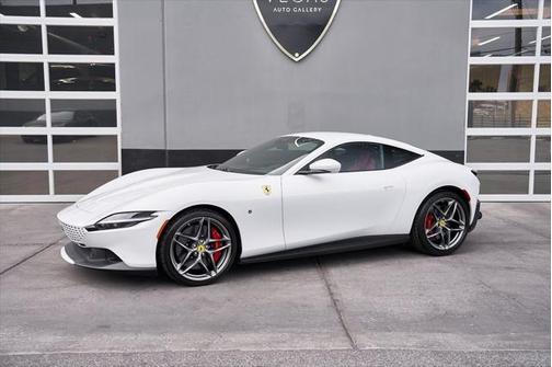 2023 Ferrari Roma Base