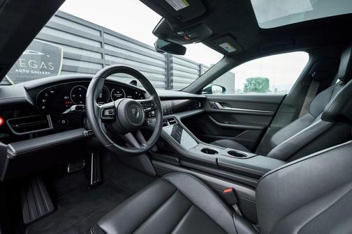 2025 Porsche Taycan Turbo S