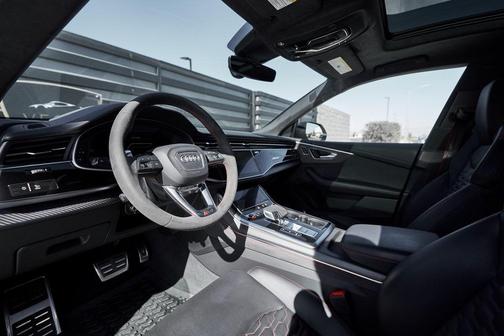 2024 Audi RS Q8 4.0T