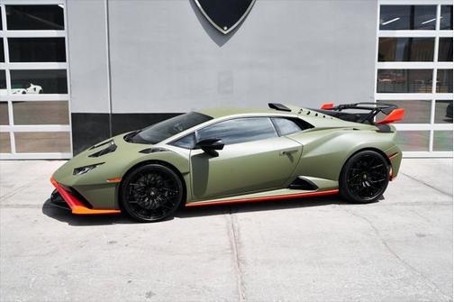2023 Lamborghini Huracan STO Coupe
