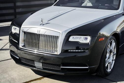 2016 Rolls-Royce Dawn 