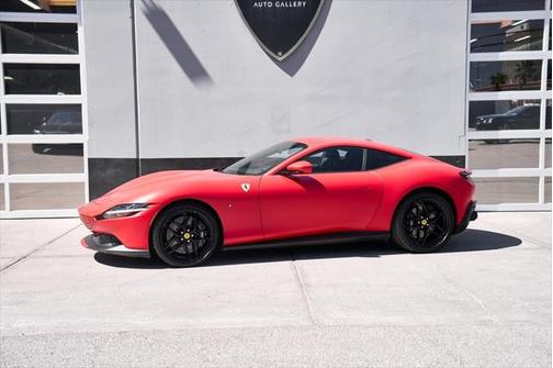 2023 Ferrari Roma Base