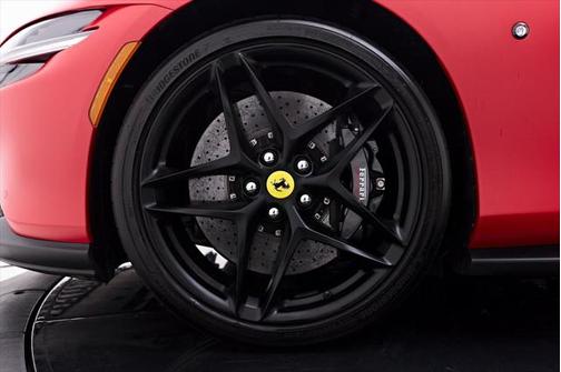 2023 Ferrari Roma Base