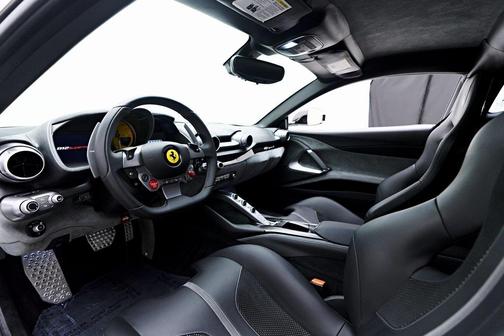 2018 Ferrari 812 Superfast Base