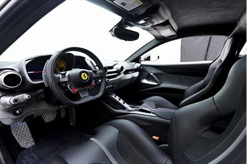 2018 Ferrari 812 Superfast Base