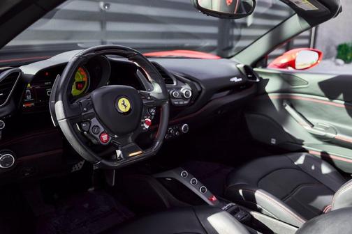 2019 Ferrari 488 Spider Base