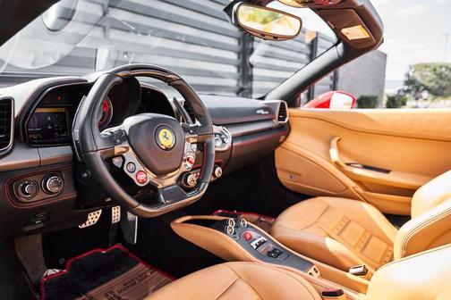 Rosso Corsa 2012 Ferrari 458 Spider Base