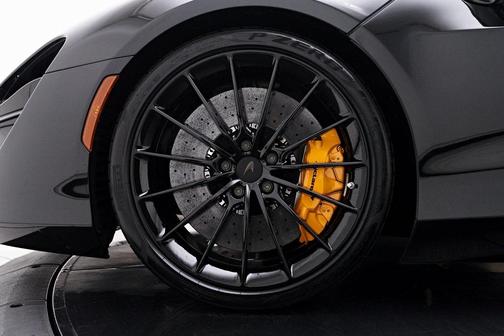 2025 McLaren Artura TechLux