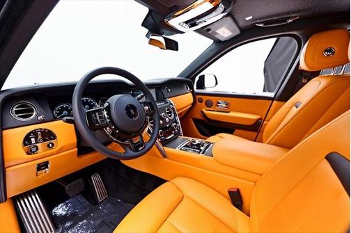 2022 Rolls-Royce Cullinan Base