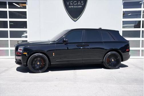 2022 Rolls-Royce Cullinan Base