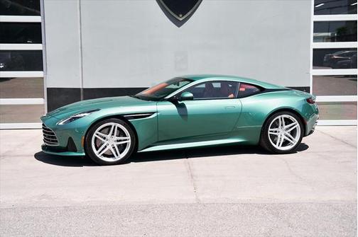 2024 Aston Martin DB12