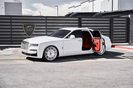 English White 2022 Rolls-Royce Ghost