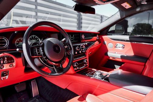 English White 2022 Rolls-Royce Ghost