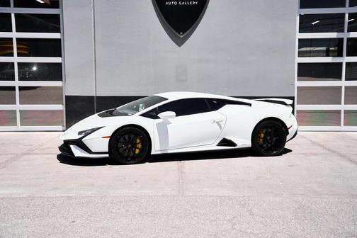 2024 Lamborghini Huracan Tecnica Base