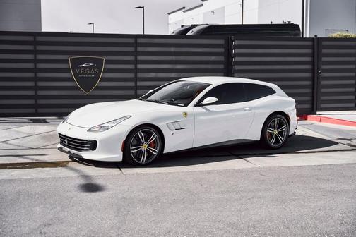 Bianco Avus 2019 Ferrari GTC4Lusso V12