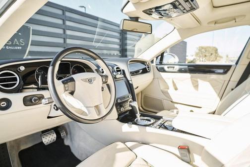 2012 Bentley Continental Flying Spur 