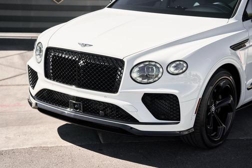 2024 Bentley Bentayga Hybrid S