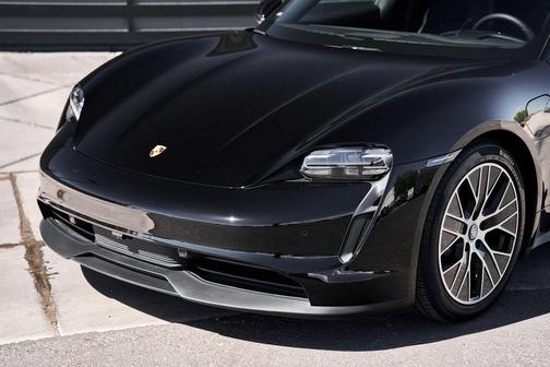 2023 Porsche Taycan Base