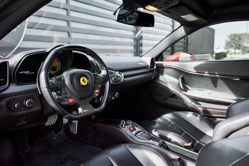 2012 Ferrari 458 Italia Base