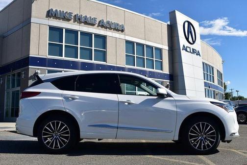 2025 Acura RDX Advance Package