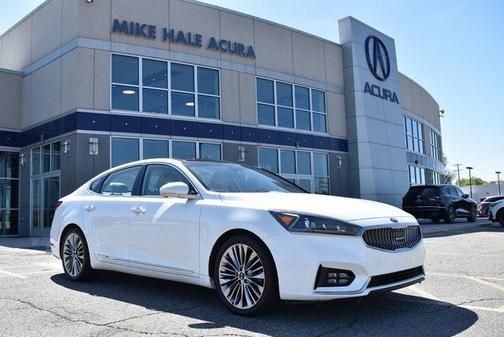 2017 Kia Cadenza Limited