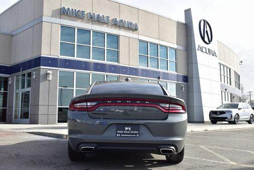 2018 Dodge Charger SXT Plus